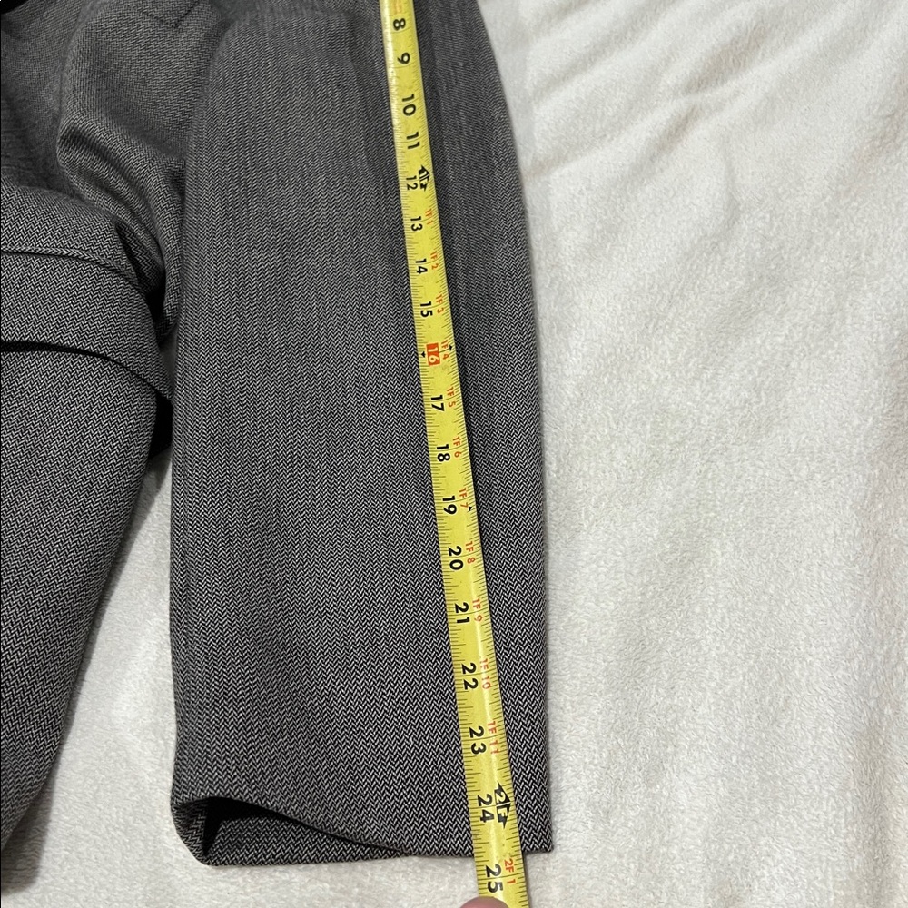 Stafford Charcoal Men's Wool and Cashmere 3 Button Blazer Sz 44R - Picture 11 of 11